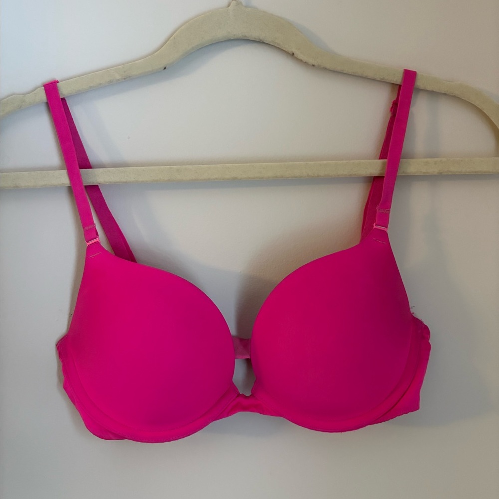 PINK Campus Push Up Hot Pink Bra